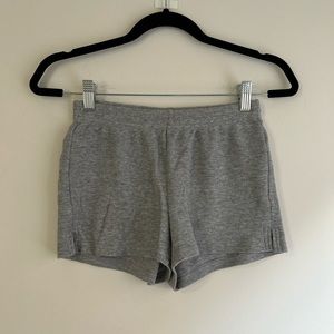 SUNDAY BEST lounge shorts‎